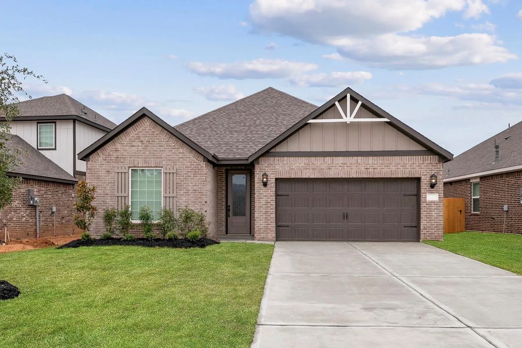 21711 Lavender Falls Drive, Magnolia