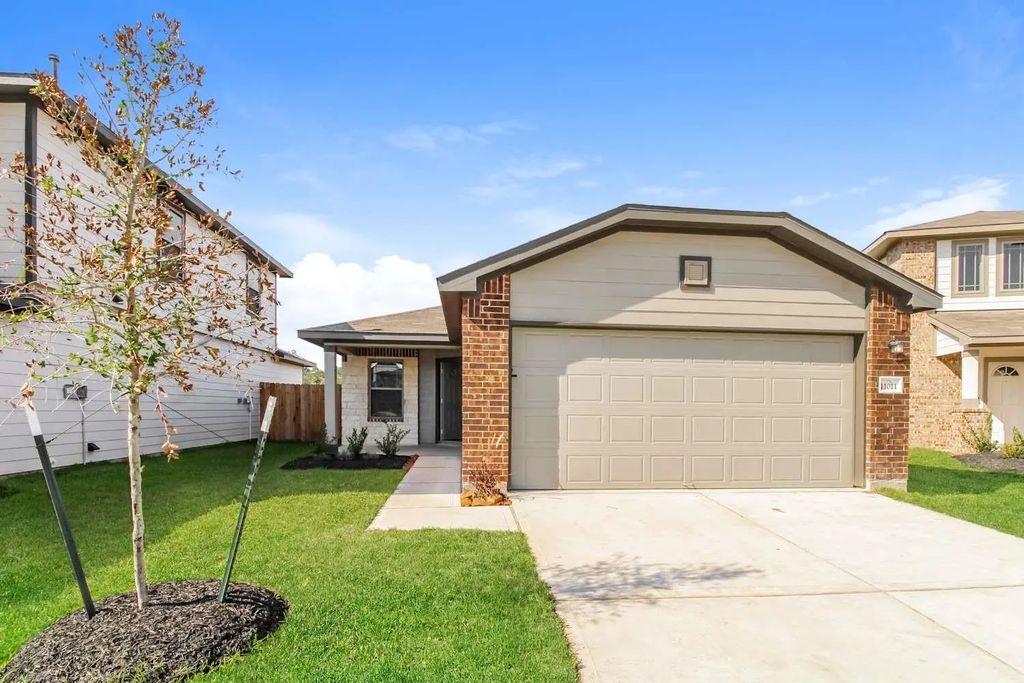 11011 Inflow Drive, Conroe