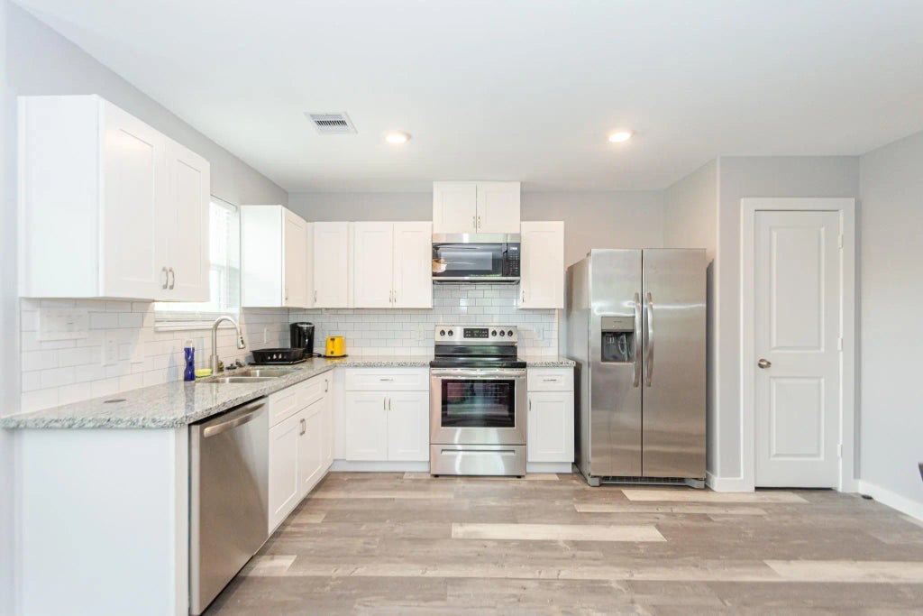 618 Maple Way A-b, Houston