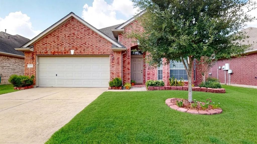 11934 Leaf Oak Drive, Houston