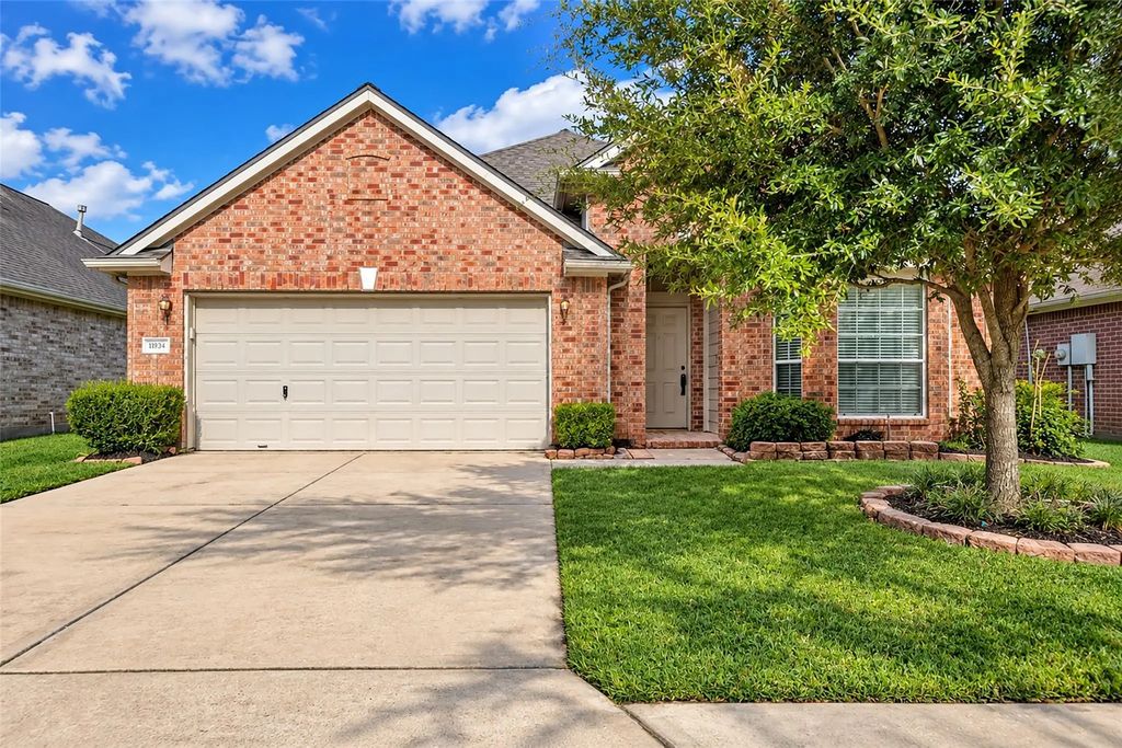 11934 Leaf Oak Drive, Houston