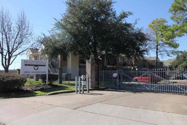 3900 Woodchase Drive 123, Houston