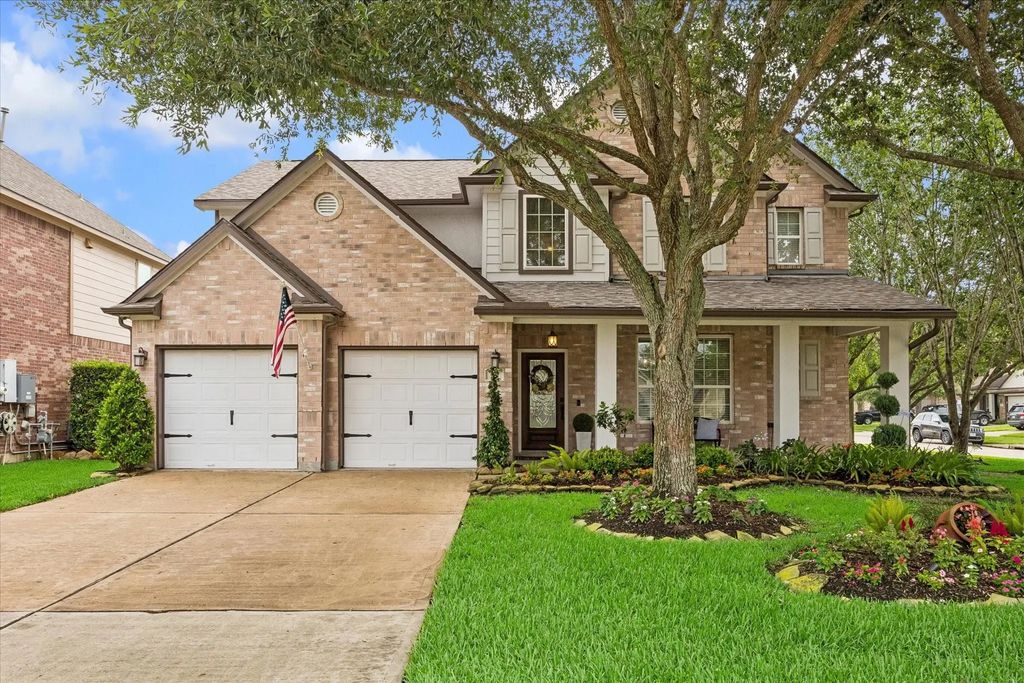 6102 Timbermoss Court, League City