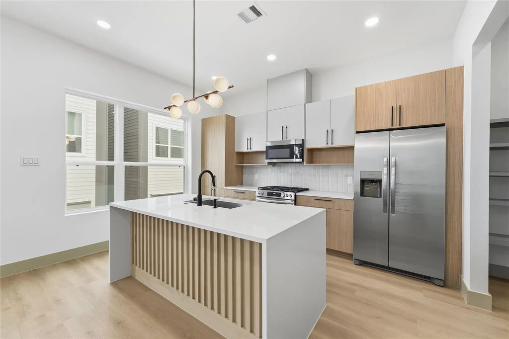 2953 Delafield Street, Houston