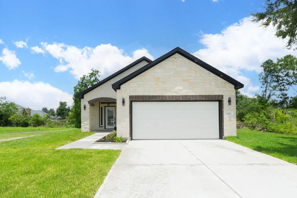 423 Manor Avenue, Arcola