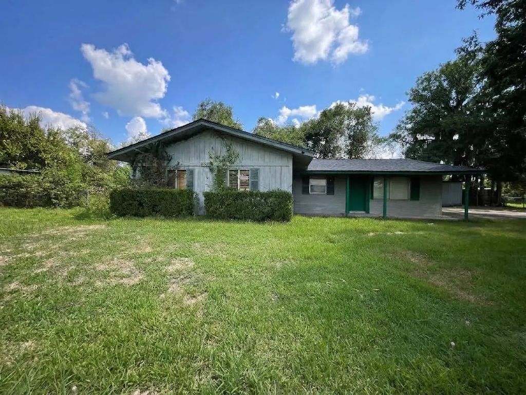 4969 County Road 803, Brazoria