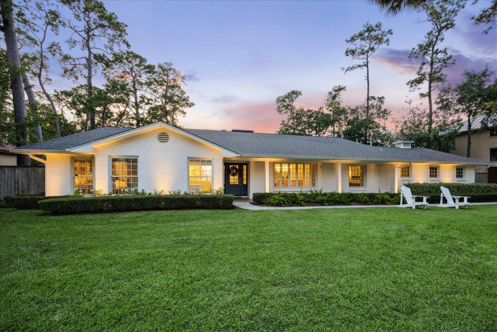 307 Chapel Belle Lane, Bunker Hill Village