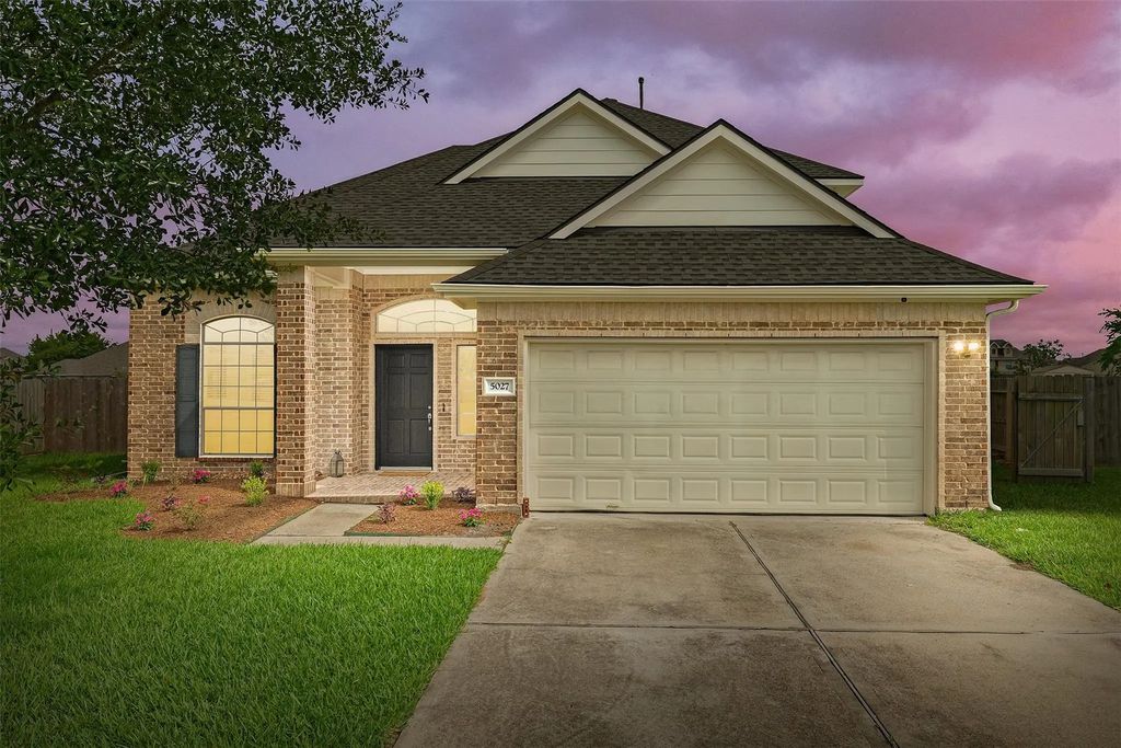 5027 Wimberly Lane, Baytown