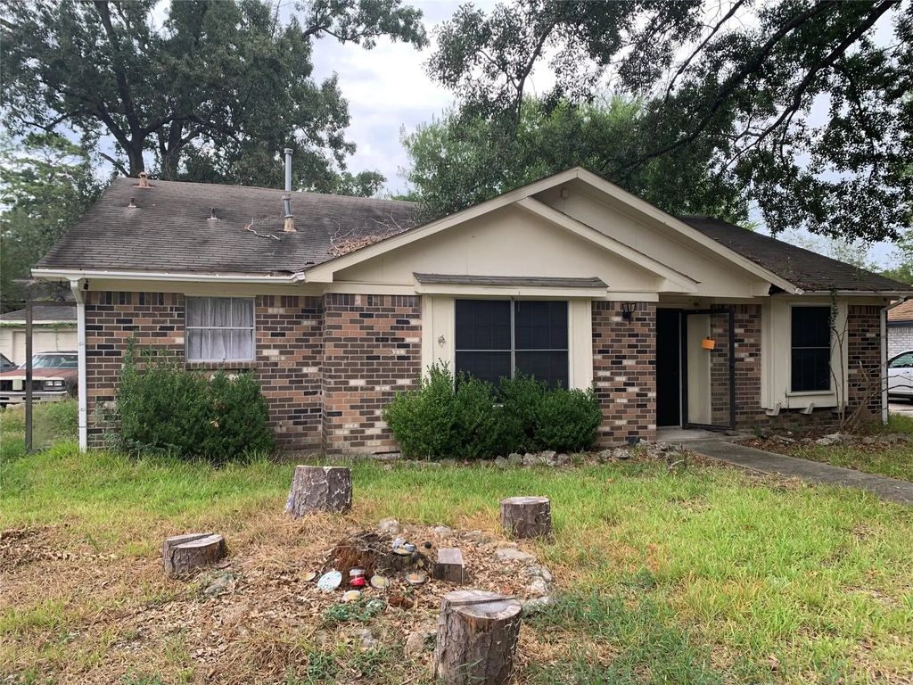 23830 English Oak Drive, Spring