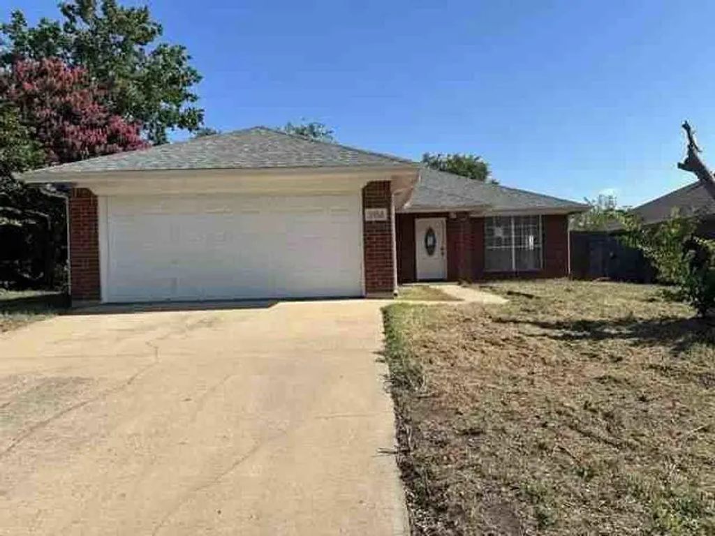 5554 Northfield Drive, Fort Worth