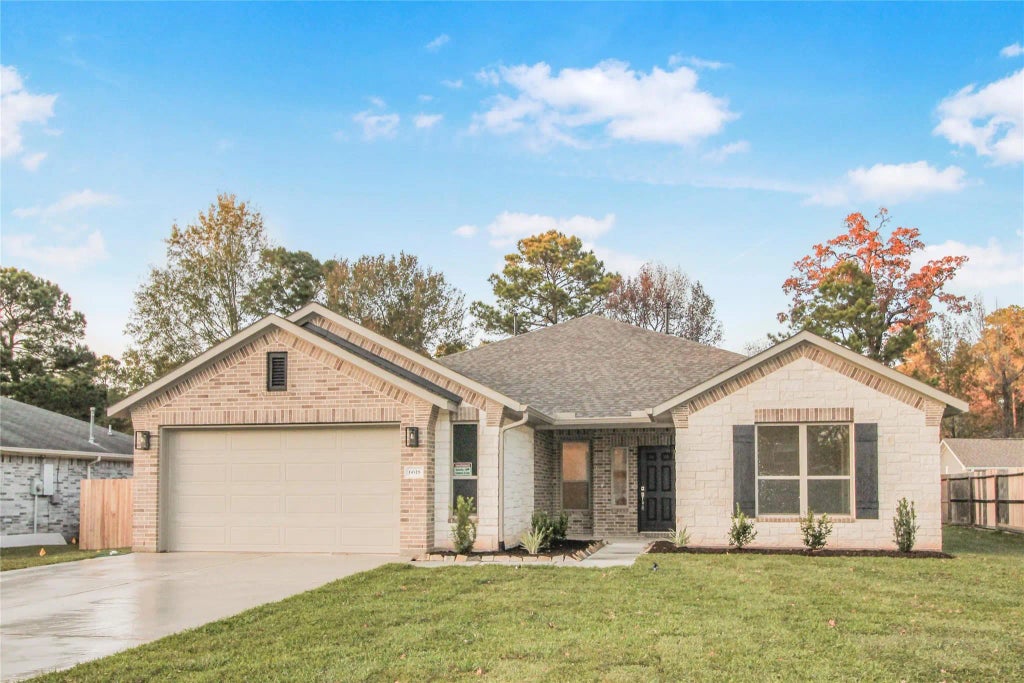 6618 Dillon Drive, Magnolia