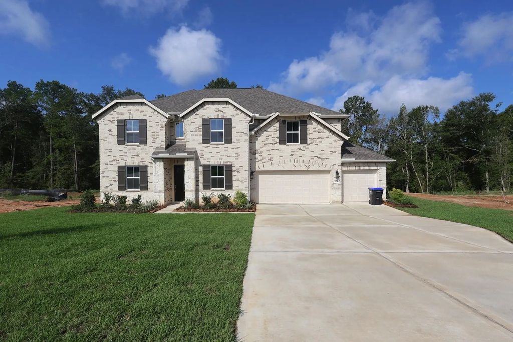 123 Roebuck Lane, New Waverly