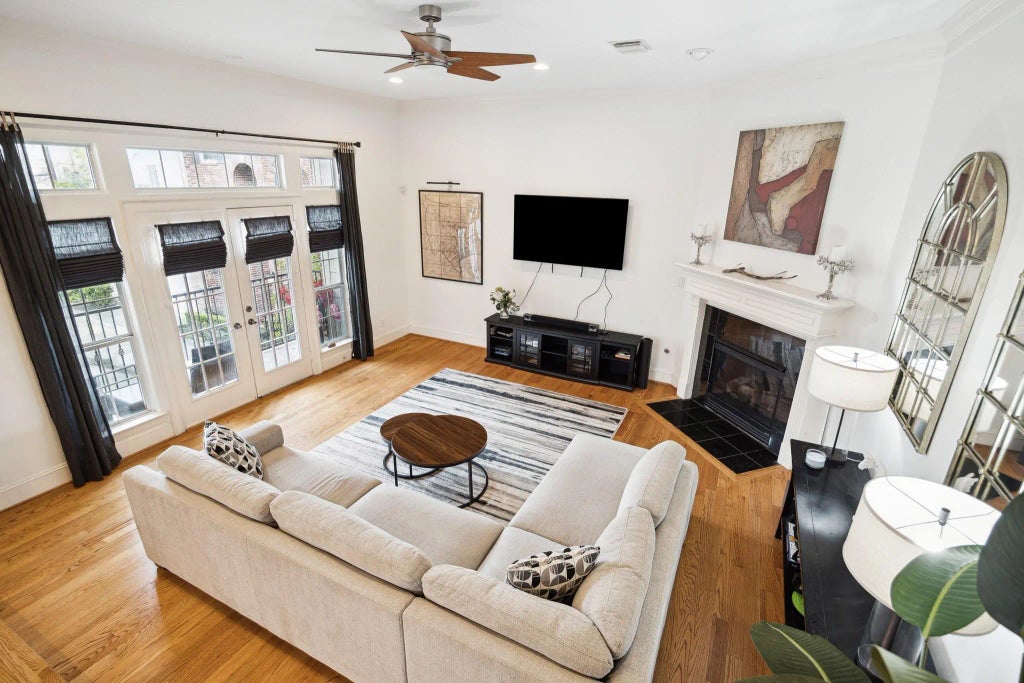 1004 Stanford Street A, Houston