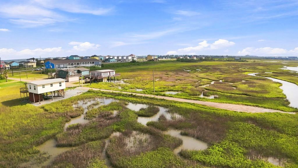 Belanger Avenue, Surfside Beach