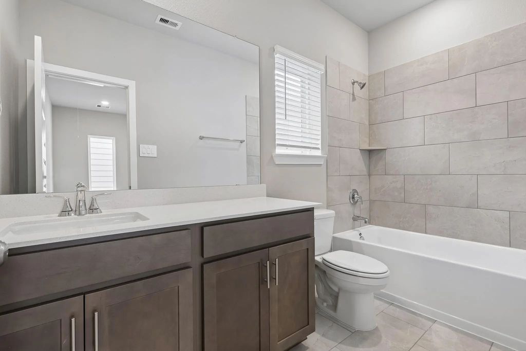 6325 Sapphire Ocean Drive, Houston