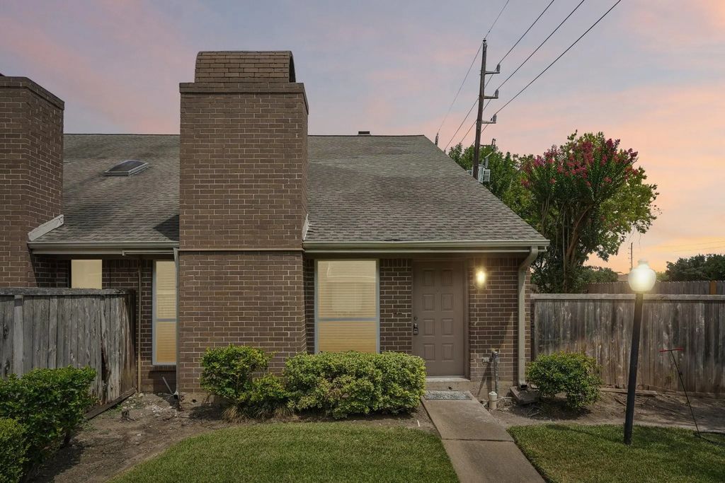 2861 Panagard Drive 41, Houston