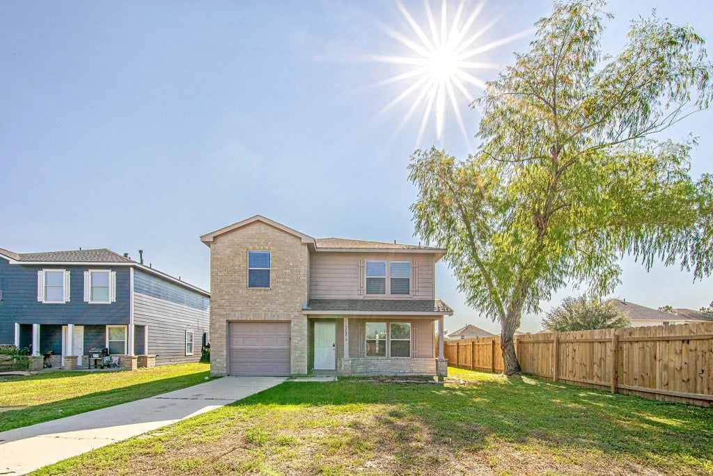 21202 Linden House Court, Humble