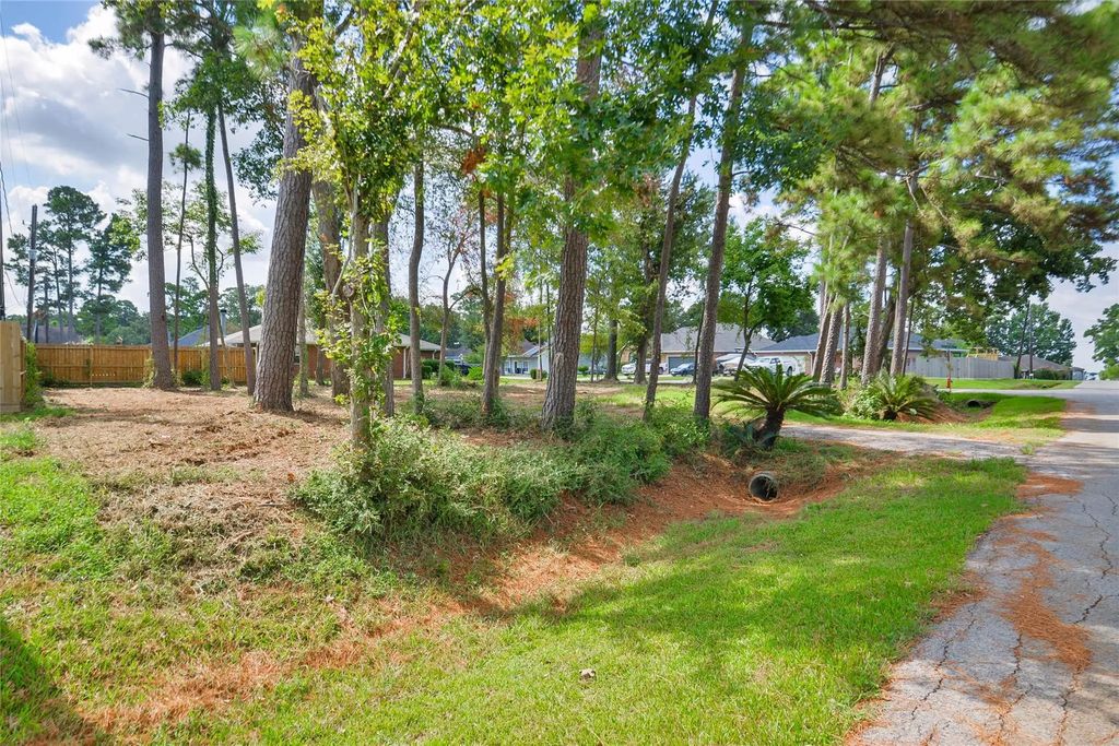 18318 Crosswinds Way, Crosby