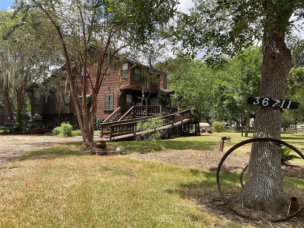 36711 Custer Road, Simonton