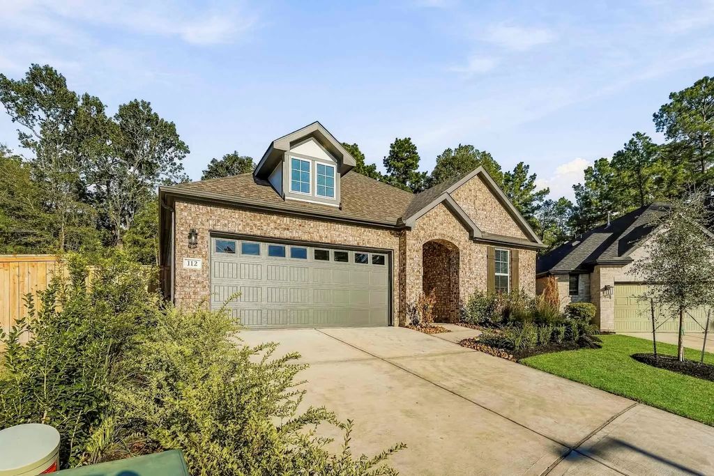 112 Spotted Wood Court, Willis