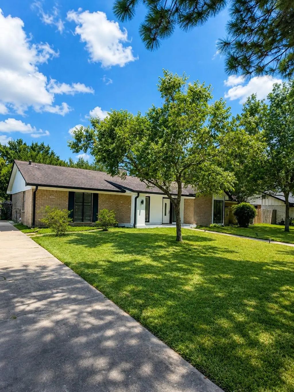 104 Burgundy Lane, League City