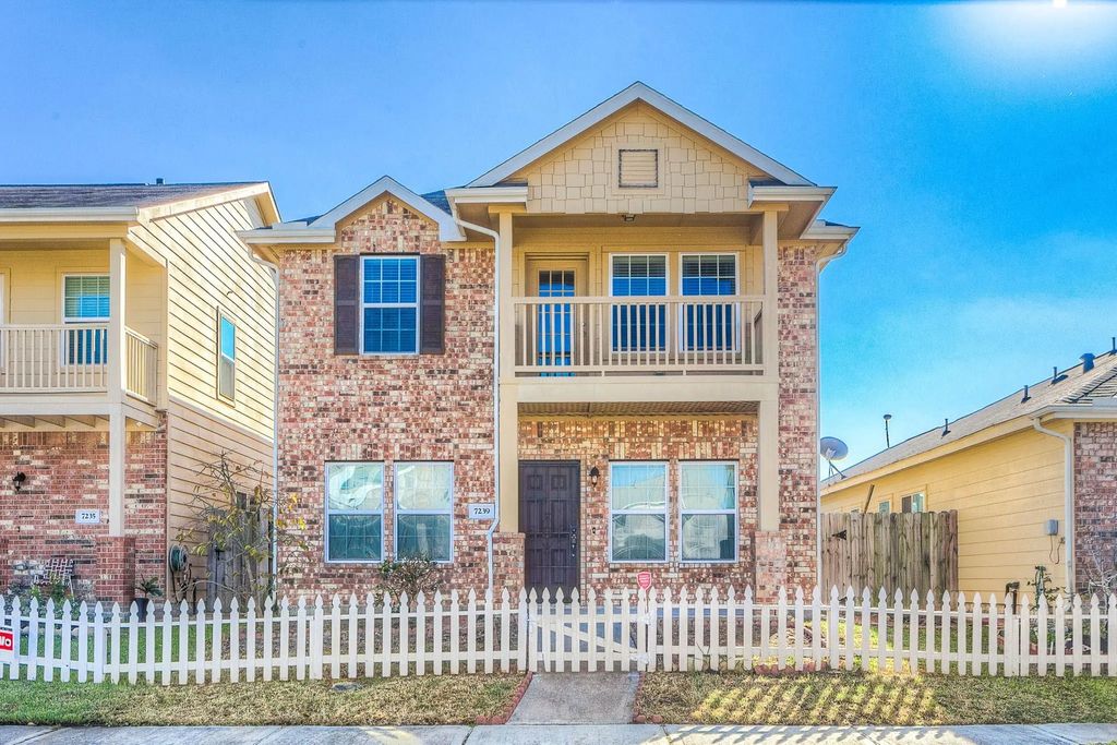 7239 Autumn Sun Drive, Houston