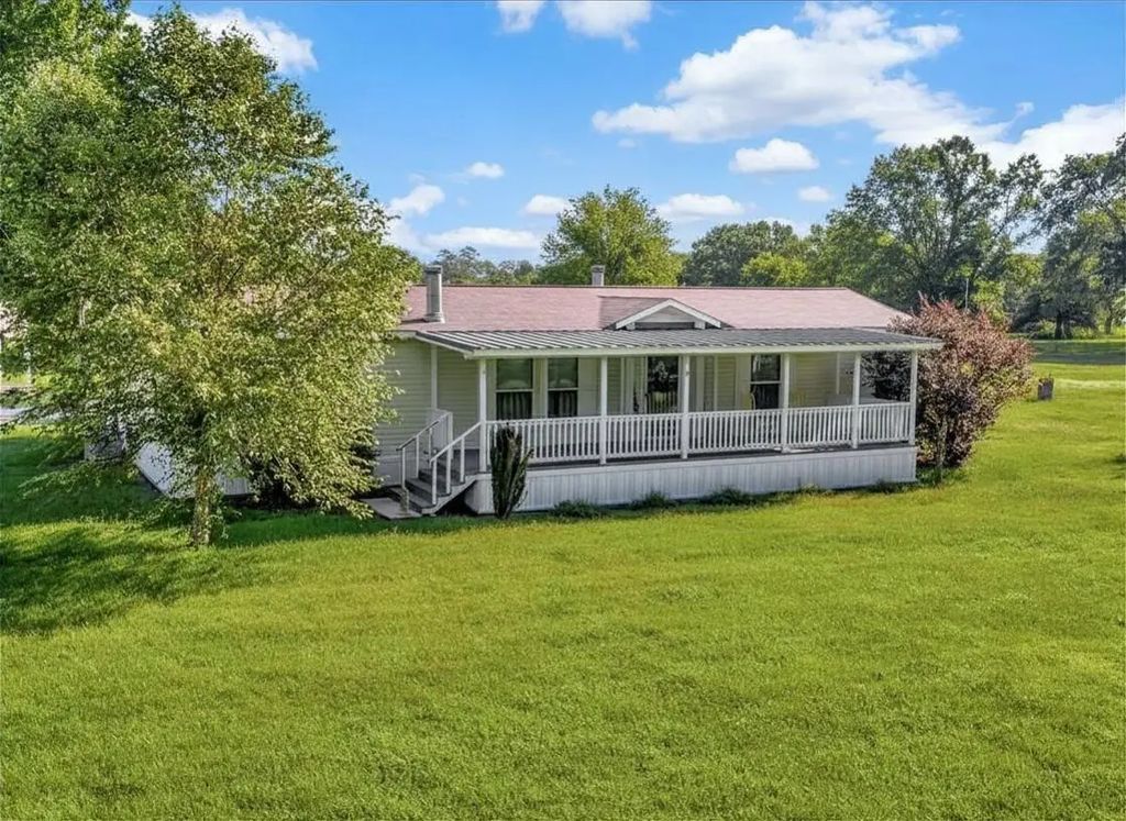 9581 Fm 2501, Apple Springs