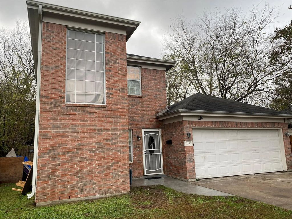 5330 Longmeadow Street, Houston