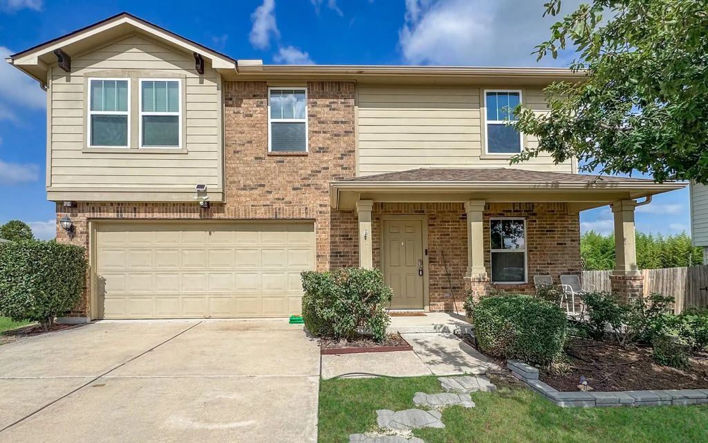 132 Leon River Loop, Hutto