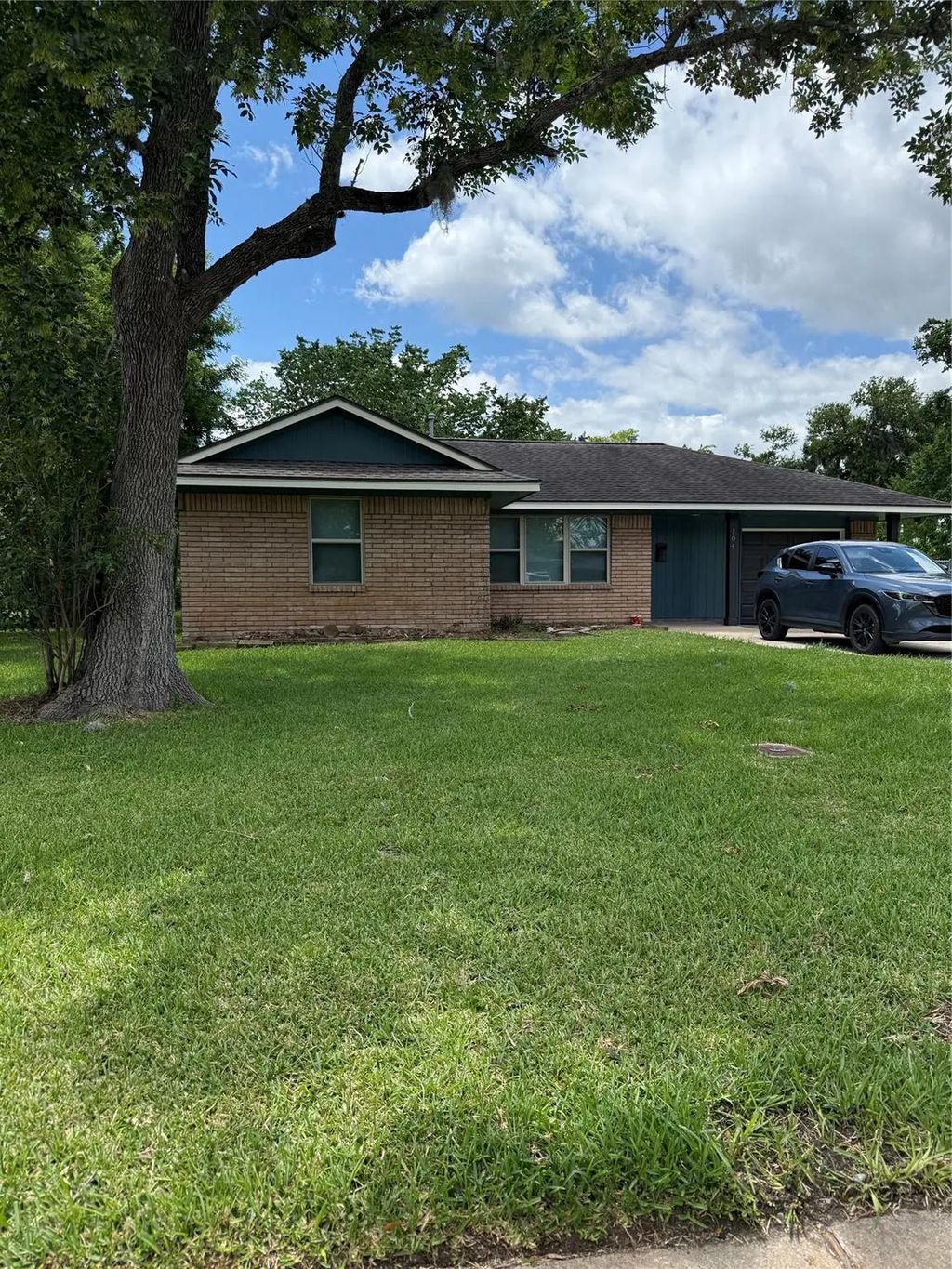 104 Mimosa Street, Lake Jackson