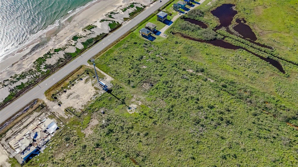 1023 Holden Street, Gilchrist