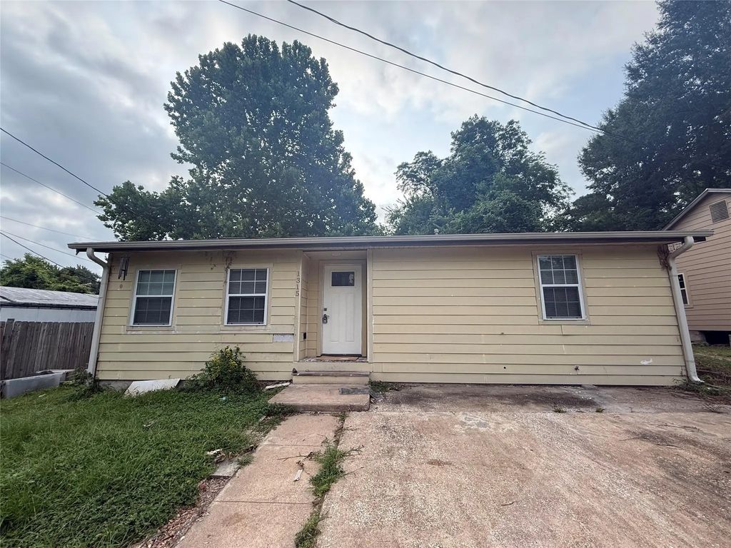 1315 Sycamore Avenue, Huntsville