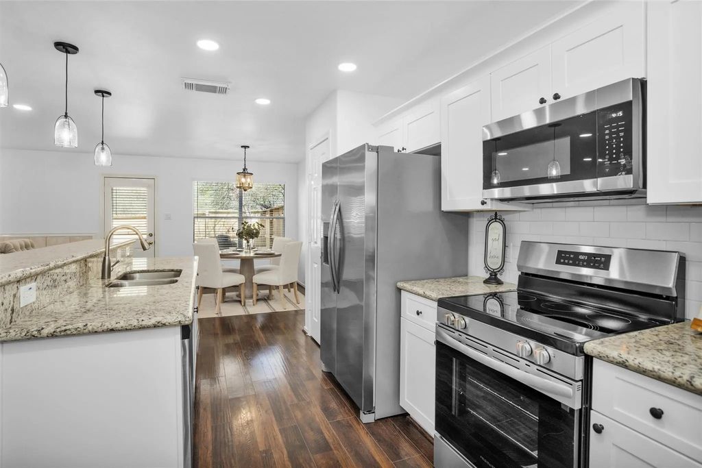 35 Marble Rock Place, The Woodlands