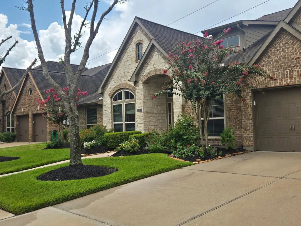 2408 Evening Star Drive, Pearland