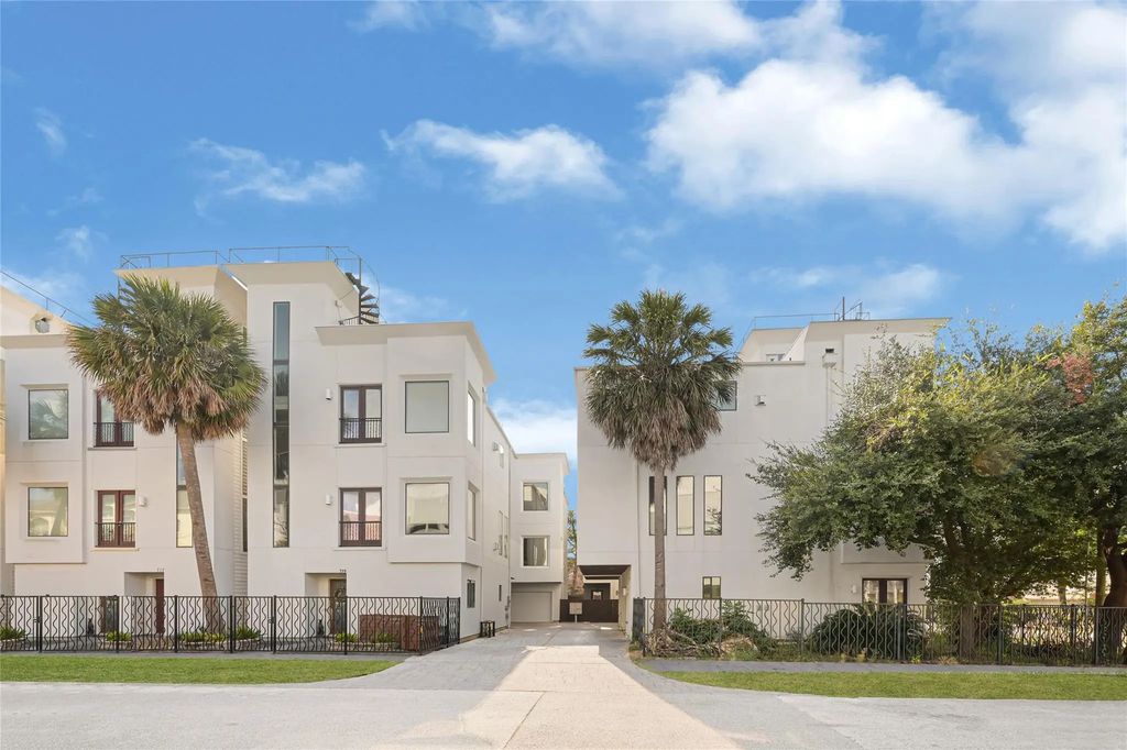 707 Reinicke Street, Houston