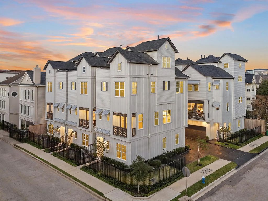 4028 Blossom Street, Houston