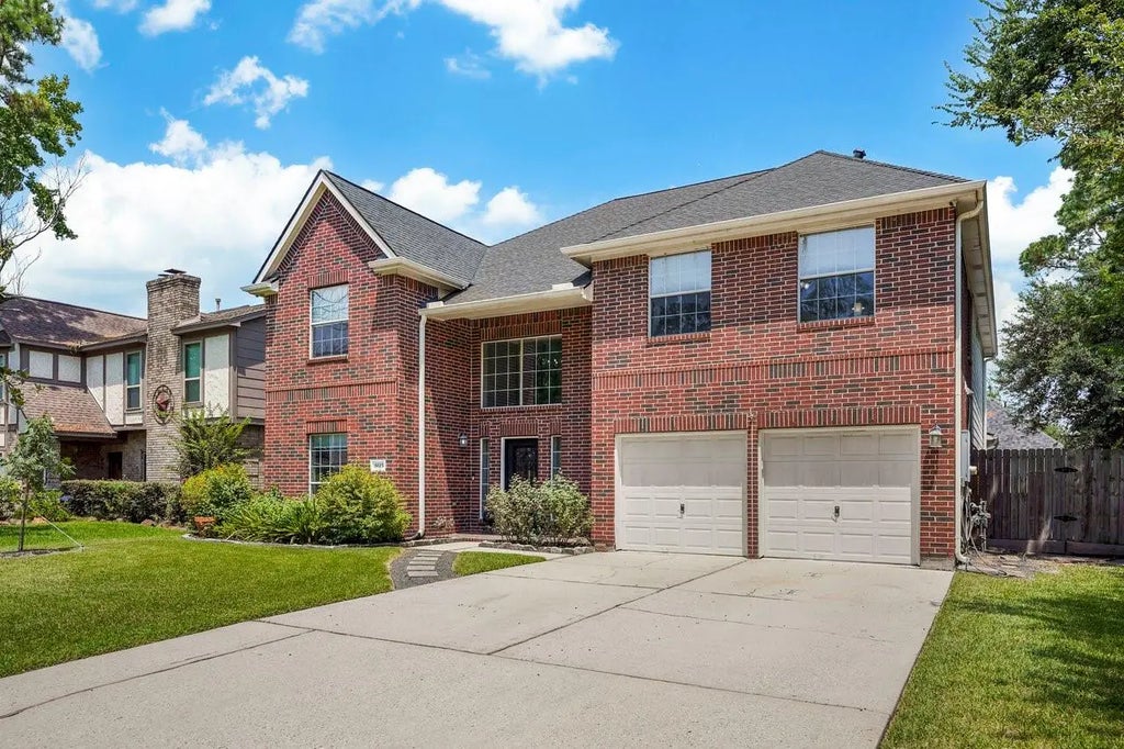 8615 Discus Drive, Humble