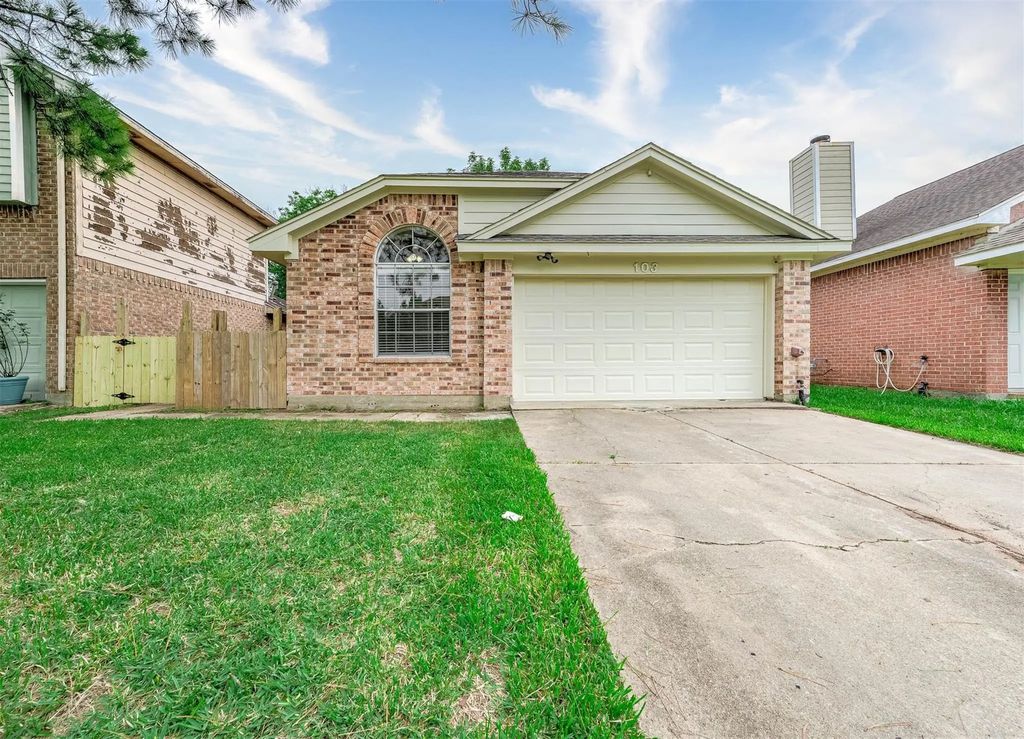 103 Avocado Street, Lake Jackson