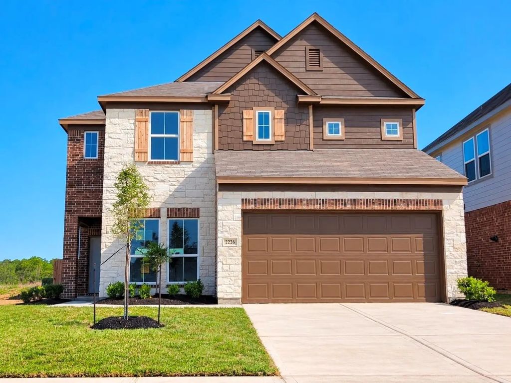 2226 Hidden Embers Path, Fresno