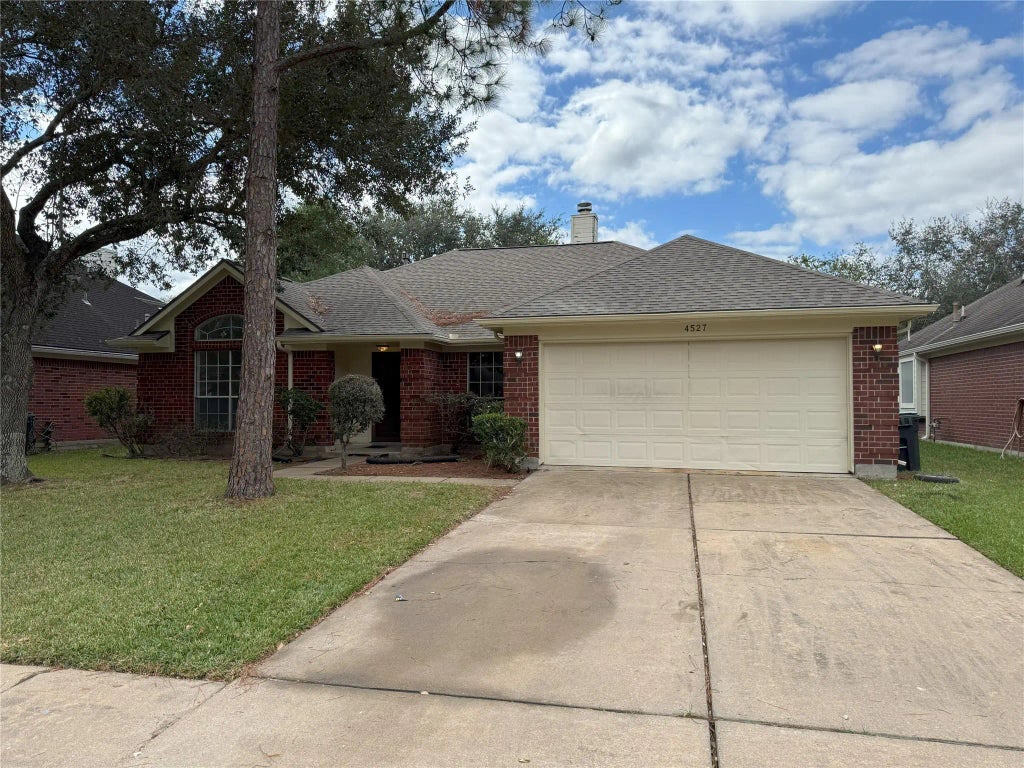 4527 Brookren Court, Pearland