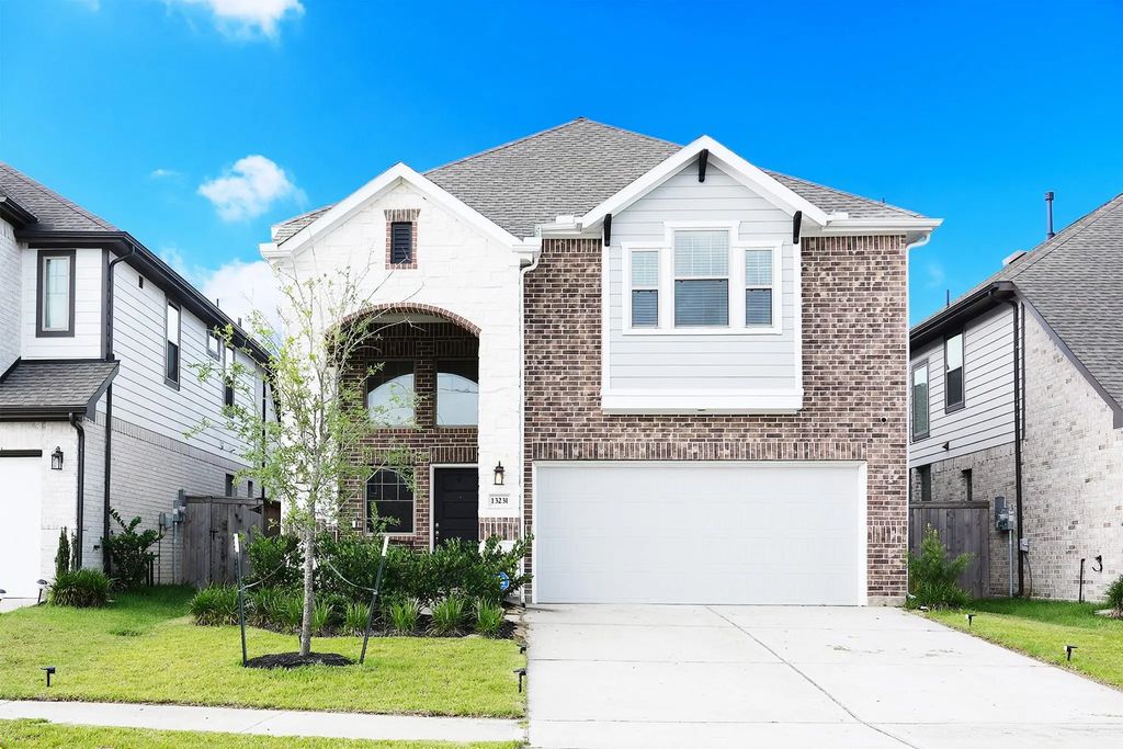 13231 Hidden Timbers Lane, Tomball