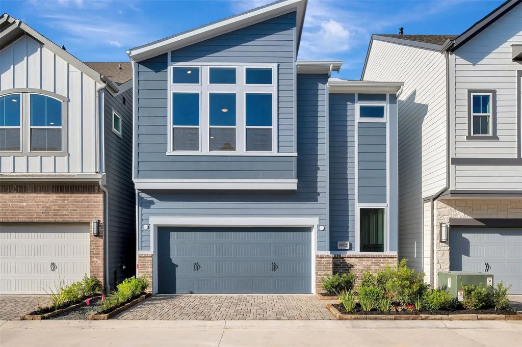 16022 Hayes Park Drive, Houston