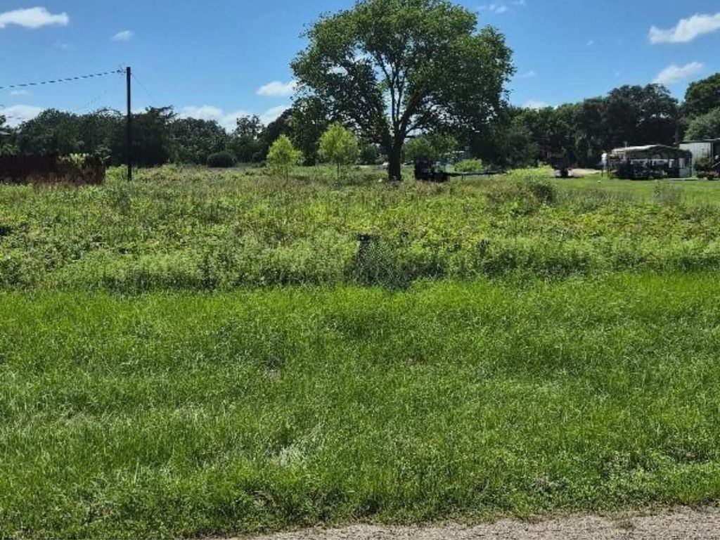 Lot 6 Blk 417 Cemetery Road, Hempstead