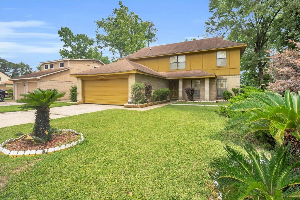 6803 Lakemont Drive, Houston