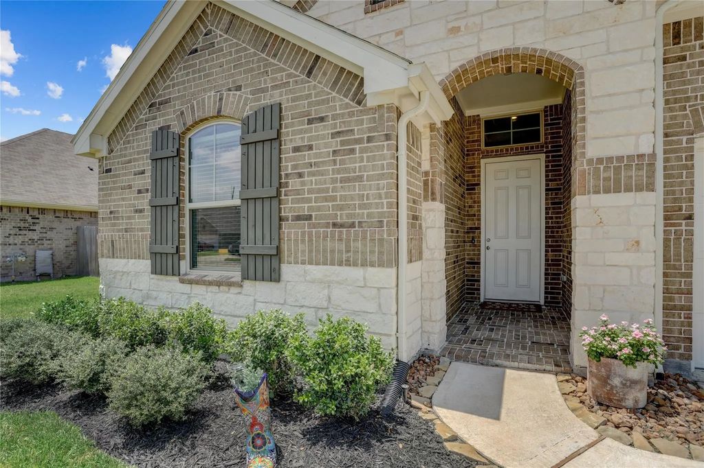 7046 Terra Drive, Manvel