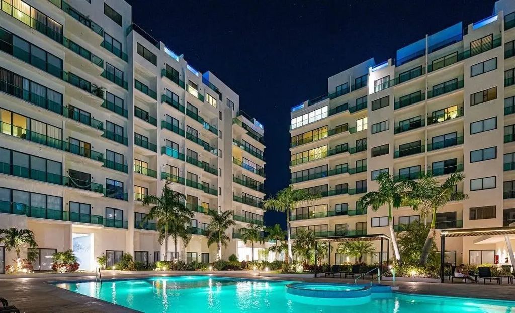 123 Av Huayacan Avenue T3-008h, 