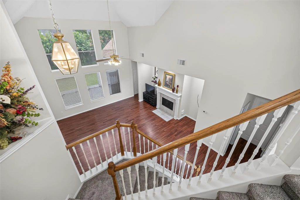 2419 Bay Hill Drive, Baytown