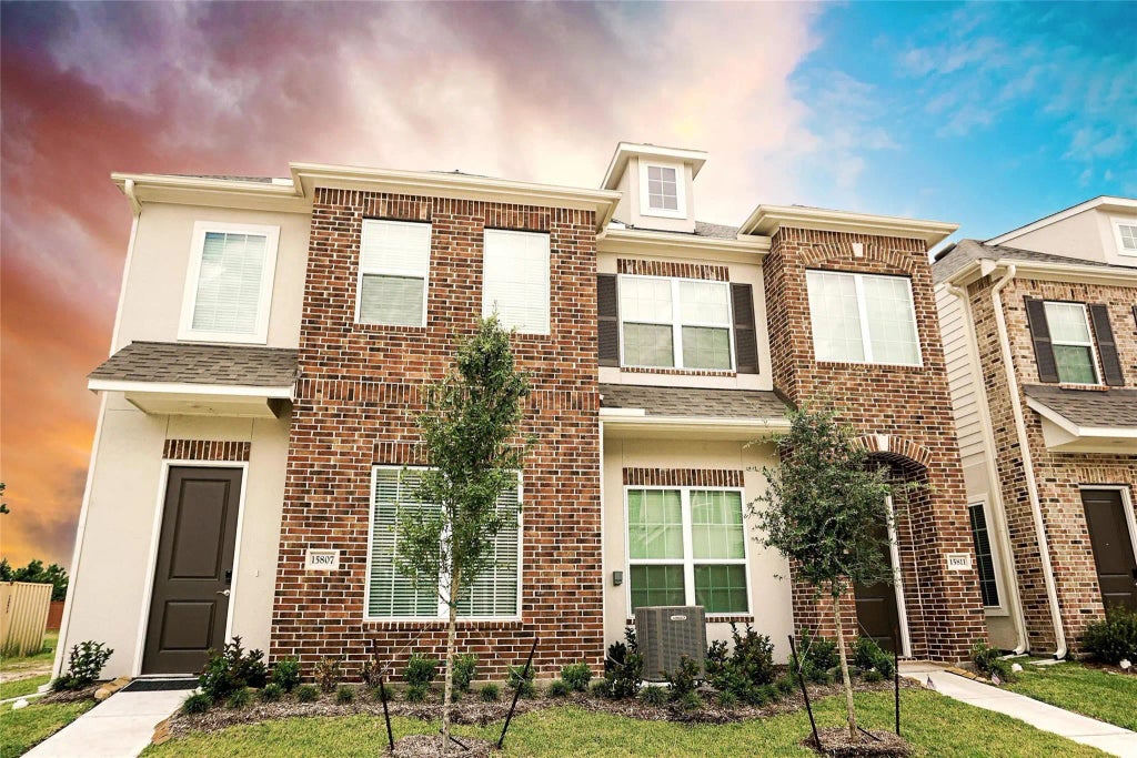 15807 Loch Laggan Drive, Humble