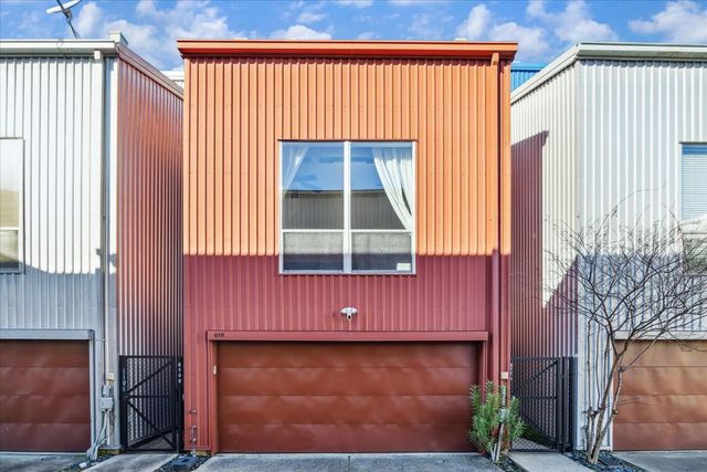6111 Gehring Street, Houston