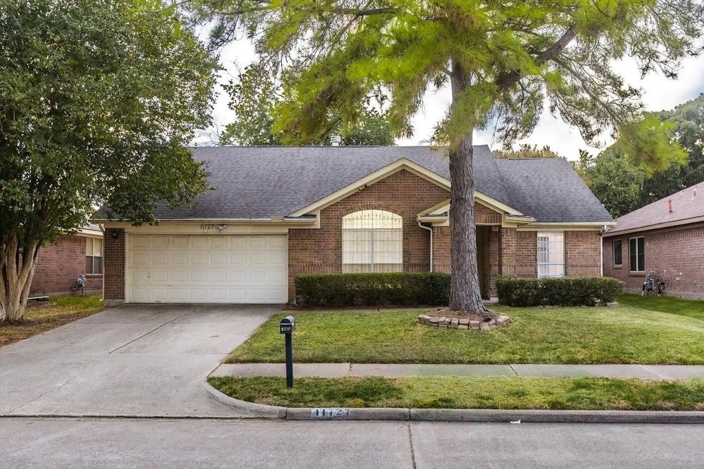 11727 Inga Lane, Houston